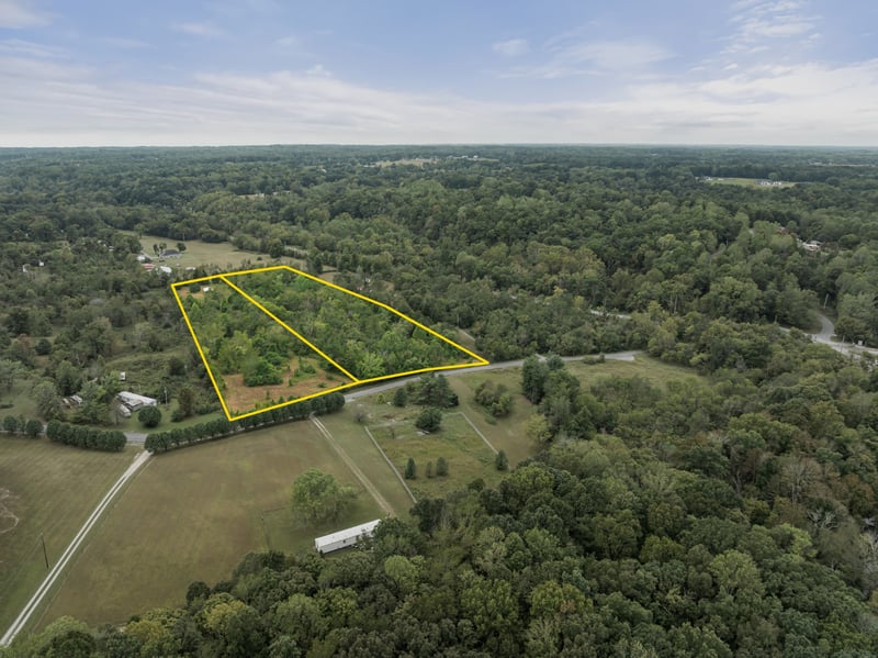 230 Running Meadows Rd, Portland, TN 37148