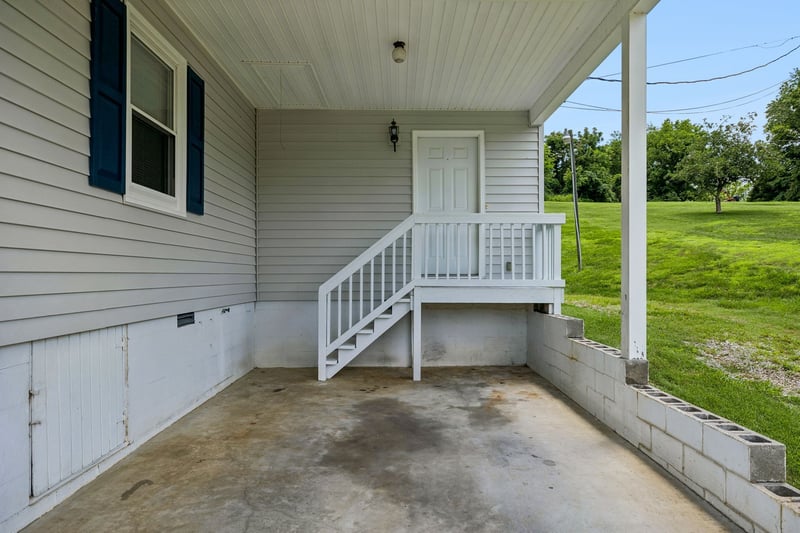 14 Morris Ln, Pleasant Shade, TN 37145