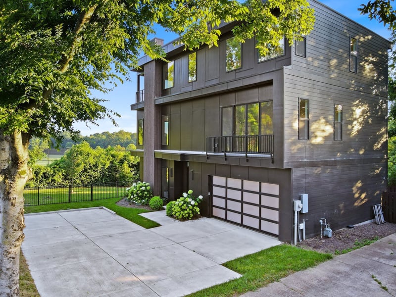 189 53rd Ave N, Nashville, TN 37209