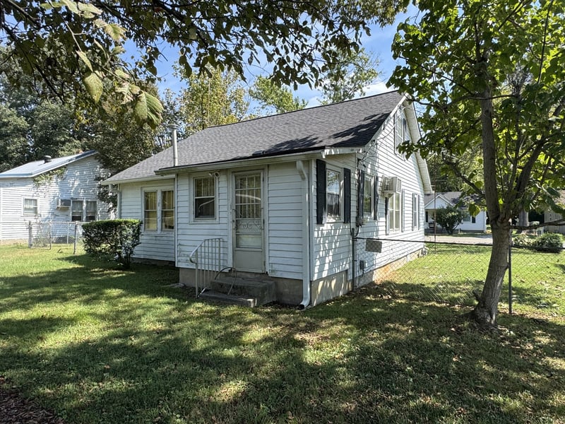 708 N Greenwood Ext, Lebanon, TN 37087