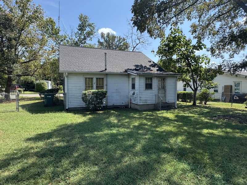 708 N Greenwood Ext, Lebanon, TN 37087