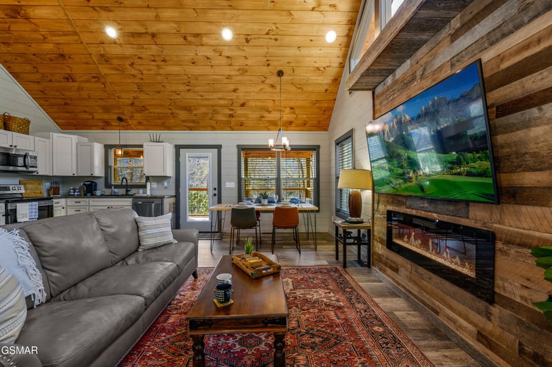 3930 Claude Shields Way, Sevierville, TN 37876