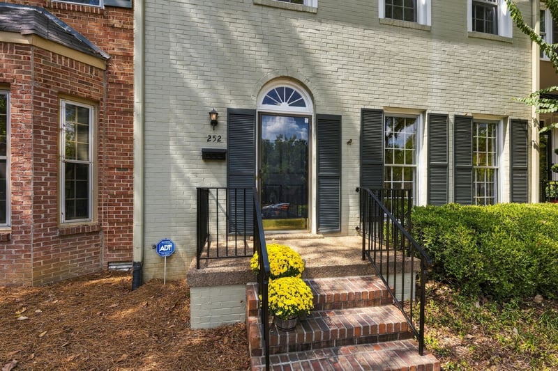 4400 Belmont Park Ter #252, Nashville, TN 37215
