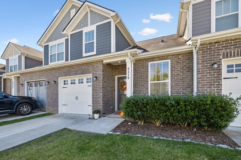 4219 Aragorn Way, Murfreesboro, TN 37128