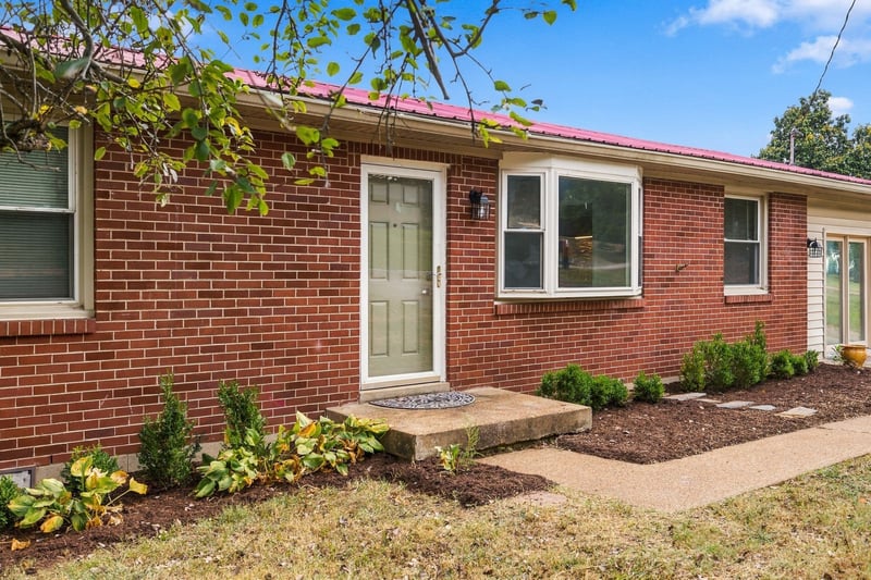 2206 Courtney Ave, Nashville, TN 37218