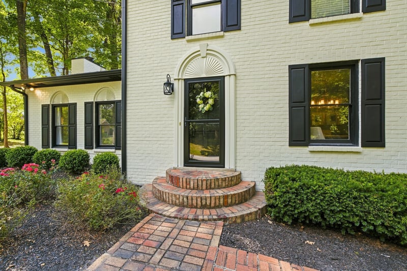 100 Stephen Nicks Dr, Dickson, TN 37055