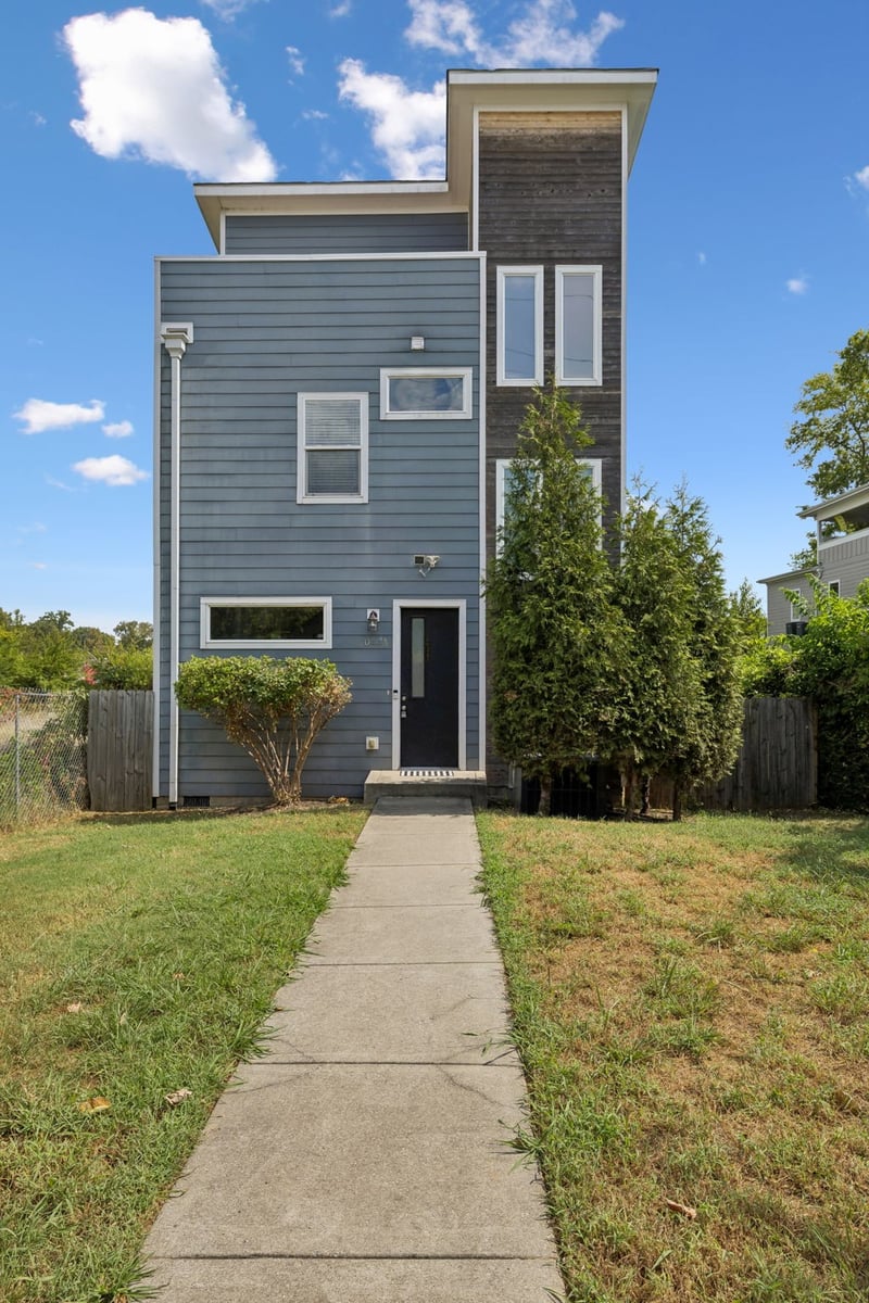 1044 2nd Ave S, Nashville, TN 37210