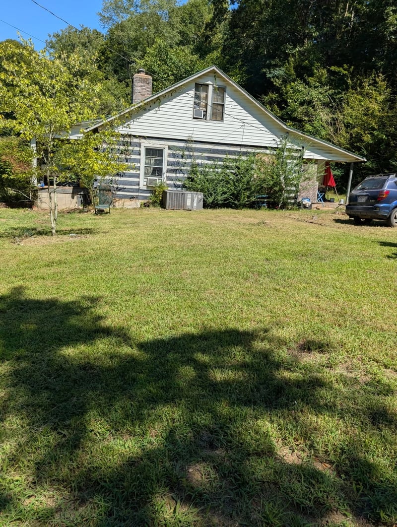 1260 Hillcrest Rd, Dickson, TN 37055