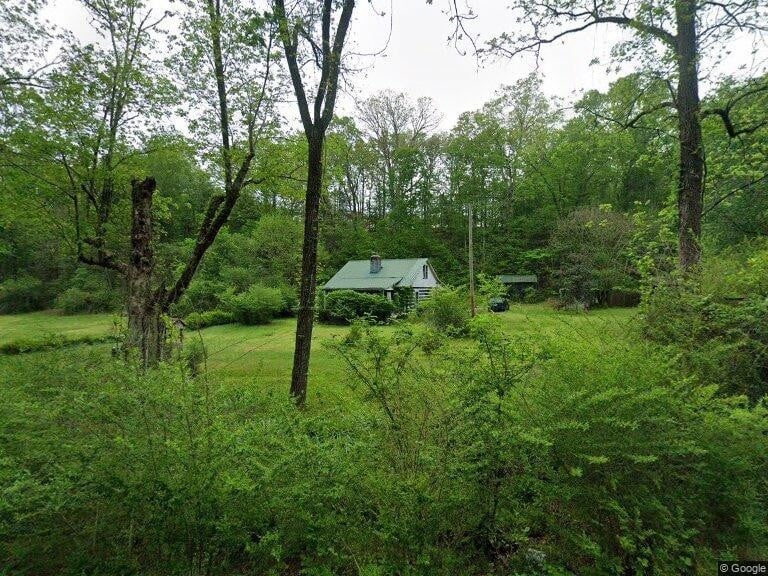 1260 Hillcrest Rd, Dickson, TN 37055