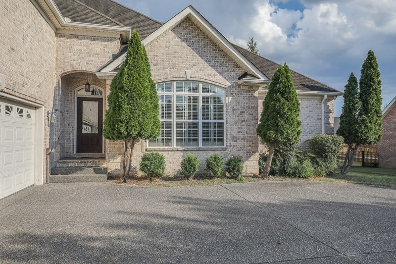 649 Bonita Pkwy S, Hendersonville, TN 37075