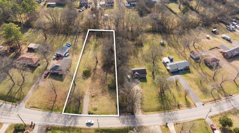 430 Ewing Dr, Nashville, TN 37207
