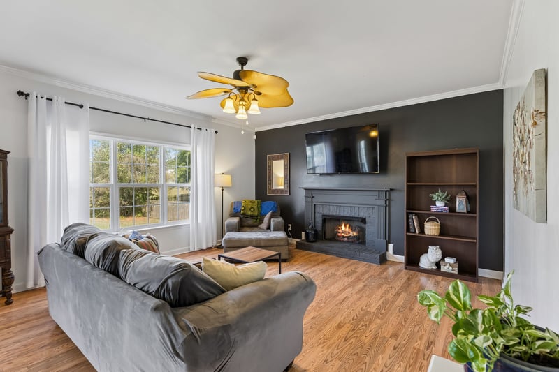 1346 Saybrook Xing, Thompsons Station, TN 37179