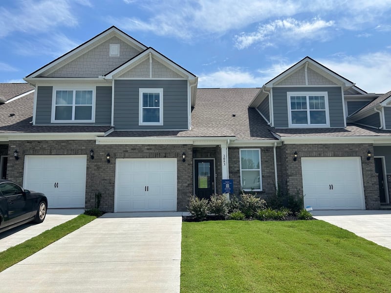 2053 Nectar Ln, Columbia, TN 38401