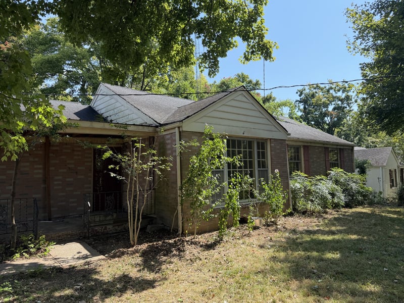 3902 Ivy Dr, Nashville, TN 37216