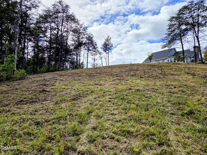 220 Pheasant Ct Lot 8, Sevierville, TN 37876