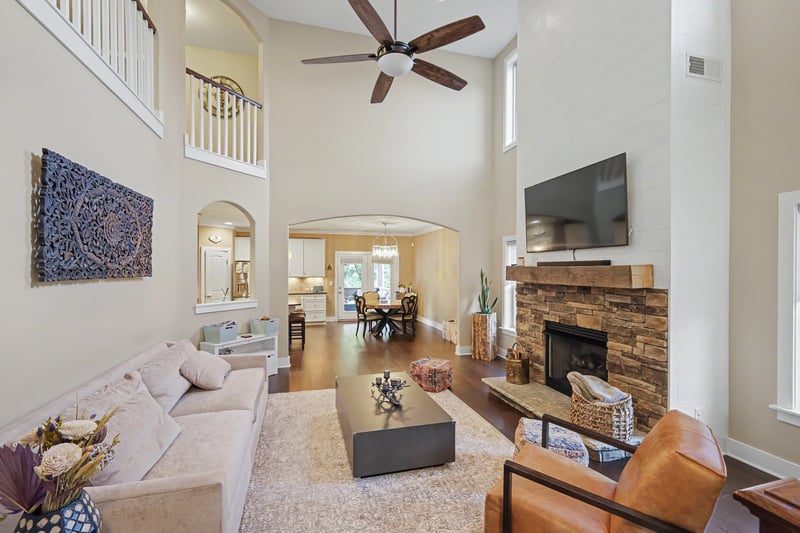 2214 Chaucer Park Ln, Thompsons Station, TN 37179