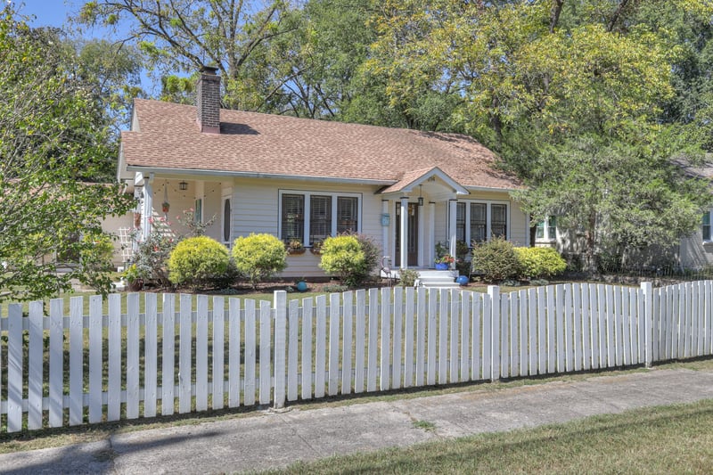 214 Pennsylvania Ave, Lebanon, TN 37087