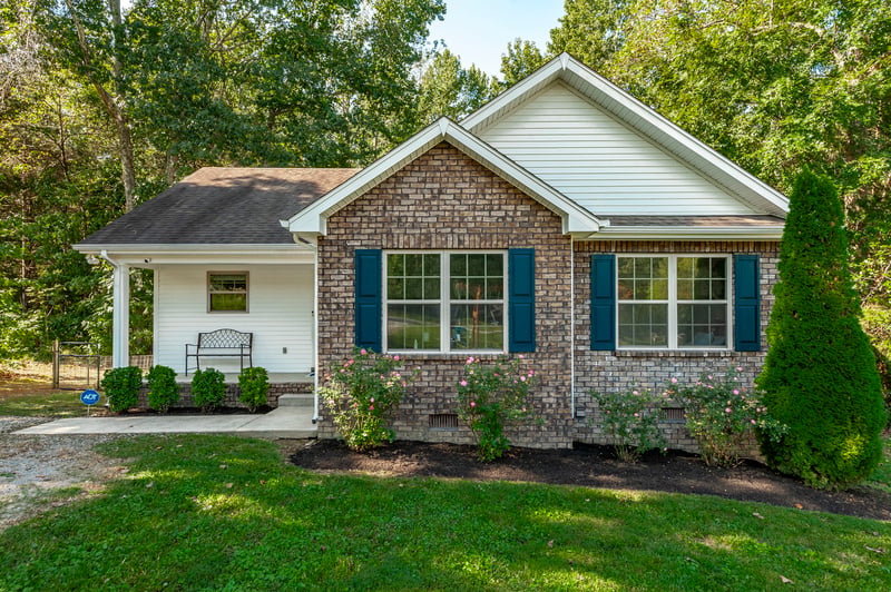 1028 Chris Dr, Portland, TN 37148