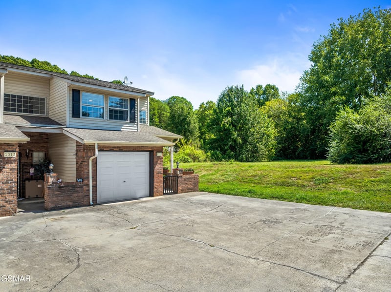 1315 Mountain Meadows Way #8, Sevierville, TN 37862