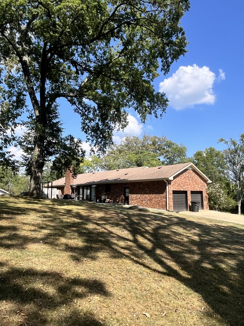 125 Mallard Dr, Hendersonville, TN 37075