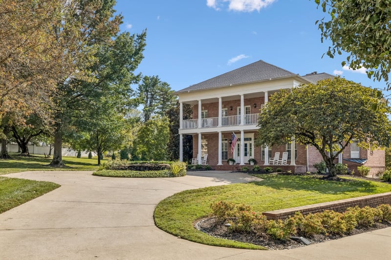 1608 Wellington Ct, Gallatin, TN 37066