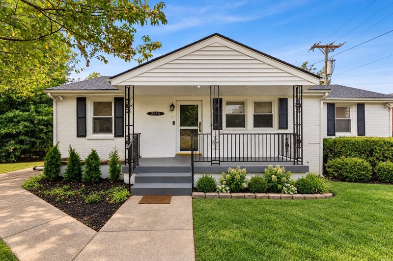 2245 Burbank Ave, Nashville, TN 37210