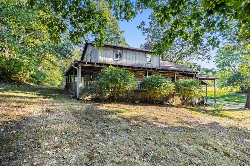 5522 Courtland Rd, Springfield, TN 37172