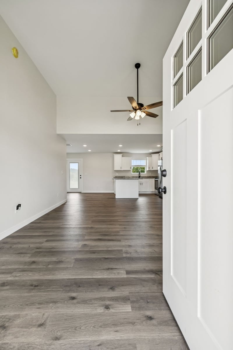 145 Alice Preston Loop, Gordonsville, TN 38563