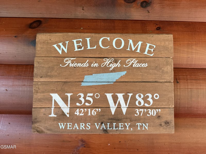 3120 Lexy Ln, Sevierville, TN 37862