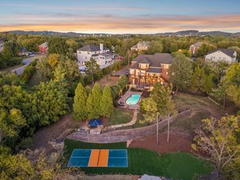 1607 Robby Ct, Brentwood, TN 37027