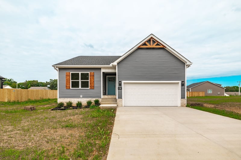 4180 Hereford Dr, Greenbrier, TN 37073