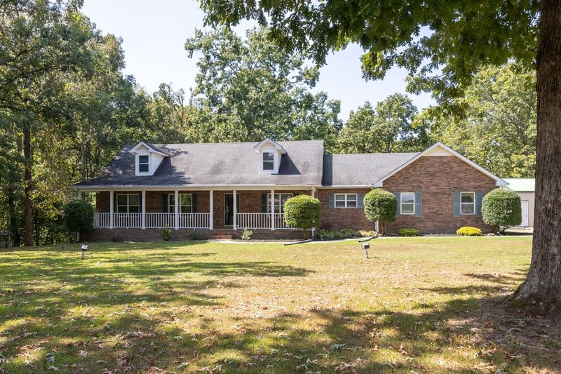 443 Pea Ridge Rd, Westmoreland, TN 37186