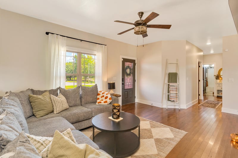 84 York Rd, La Fayette, GA 30728