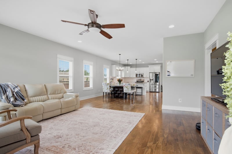 130 Bloomsbury Dr, Portland, TN 37148
