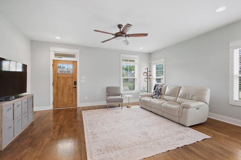 130 Bloomsbury Dr, Portland, TN 37148