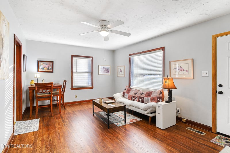 2610 Woodbine Ave, Knoxville, TN 37914