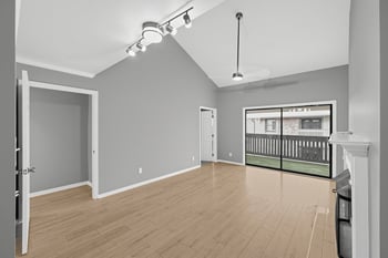 145 Hillsboro Pl, Nashville, TN 37215