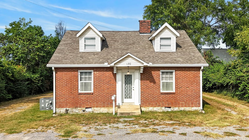 130 Walton Ferry Rd, Hendersonville, TN 37075