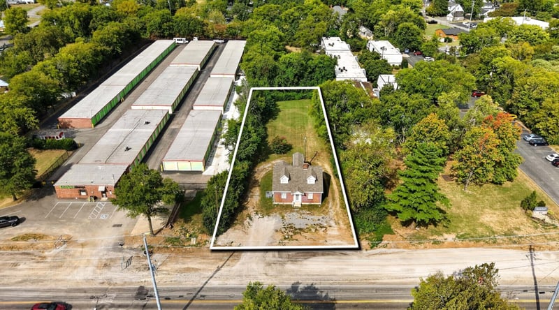 130 Walton Ferry Rd, Hendersonville, TN 37075