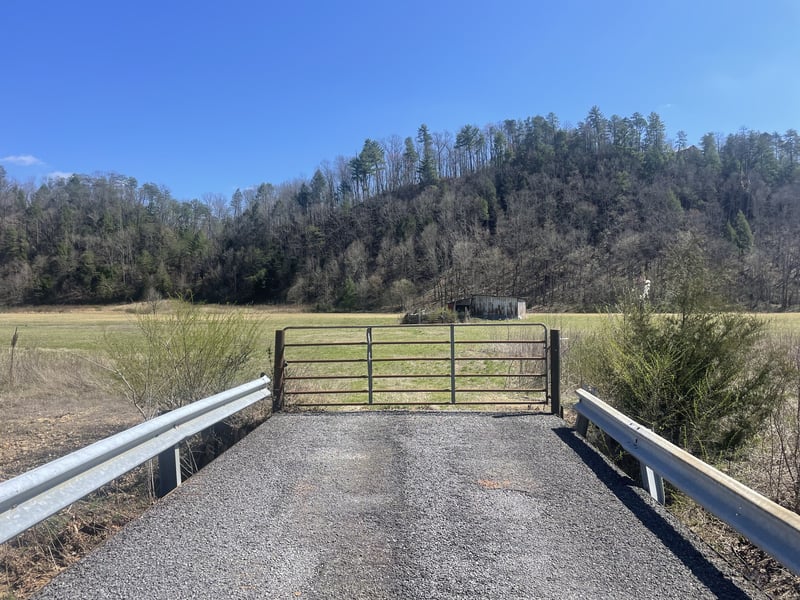 0 Waldens Creek Rd, Sevierville, TN 37862