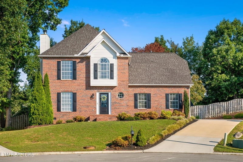 5507 Fair Oaks Ln, Knoxville, TN 37921