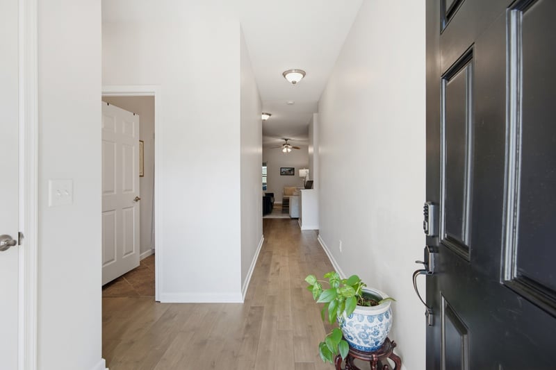 553 Wolfeboro Ln, Nashville, TN 37221