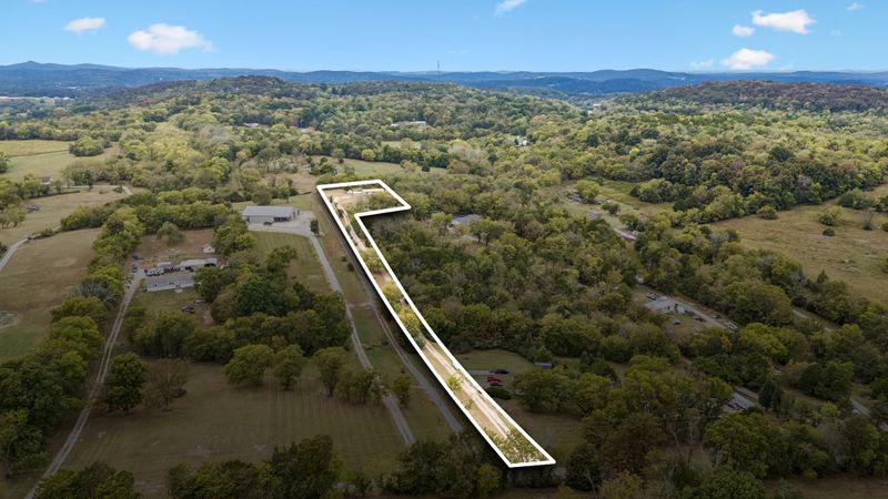 20 Bourn Ln, Brush Creek, TN 38547