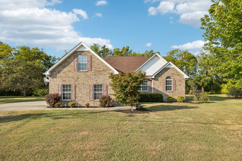 308 Burton Farms Dr, Smyrna, TN 37167