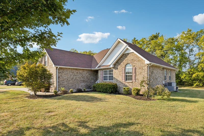 308 Burton Farms Dr, Smyrna, TN 37167