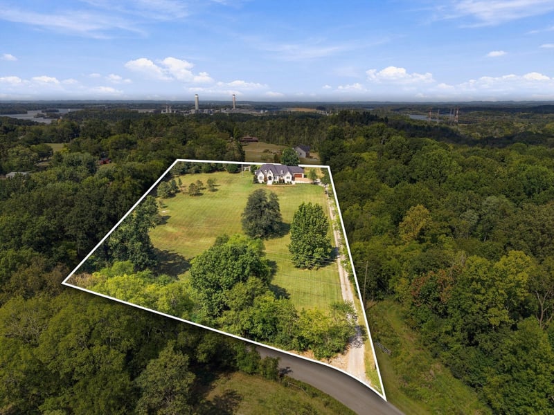 9455 Coles Ferry Pike, Lebanon, TN 37087