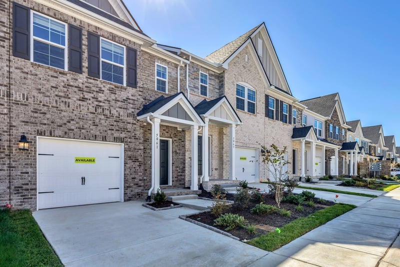 5017 Dayflower Dr, Hermitage, TN 37076