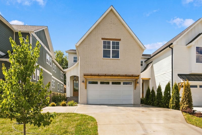 425A American Rd, Nashville, TN 37209