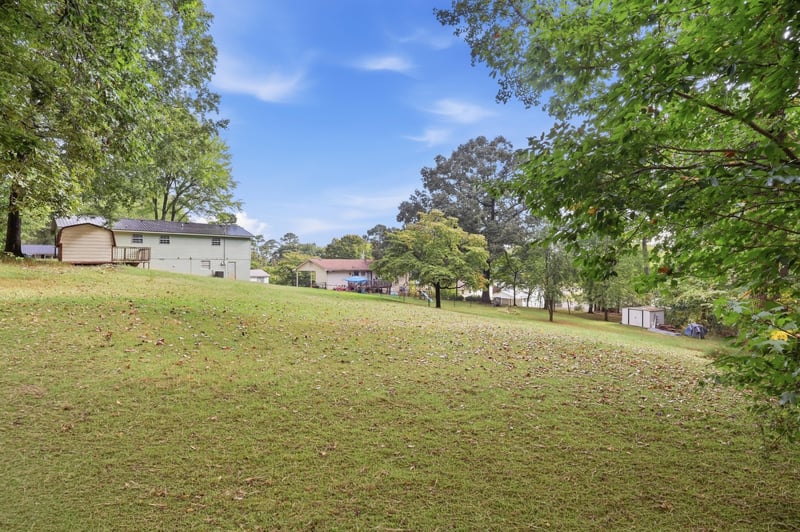 1333 Fernwood Dr, La Fayette, GA 30728