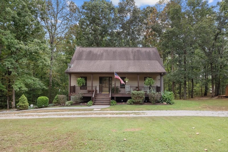 1230 Old Charlotte Pike, Pegram, TN 37143